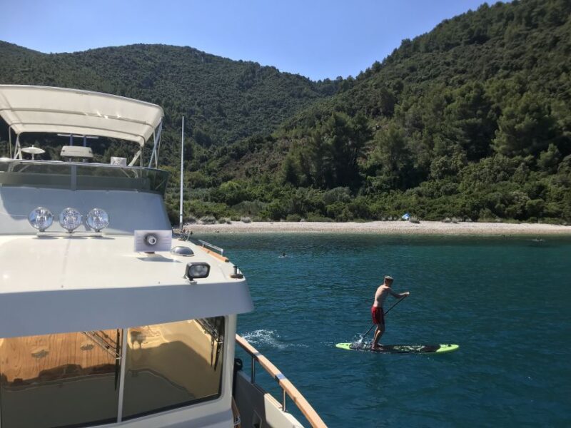 From Korcula: Hvar Island Private Yacht Excursion With Lunch - Itinerary Highlights
