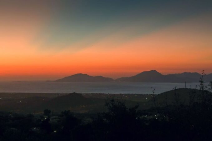 From Kos: Zia Sunset Tour - Market Stroll and Dining
