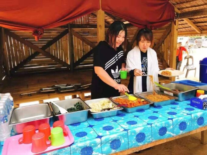 From Kota Kinabalu : Kiulu White Water Rafting Tour + Meal - Main Activity