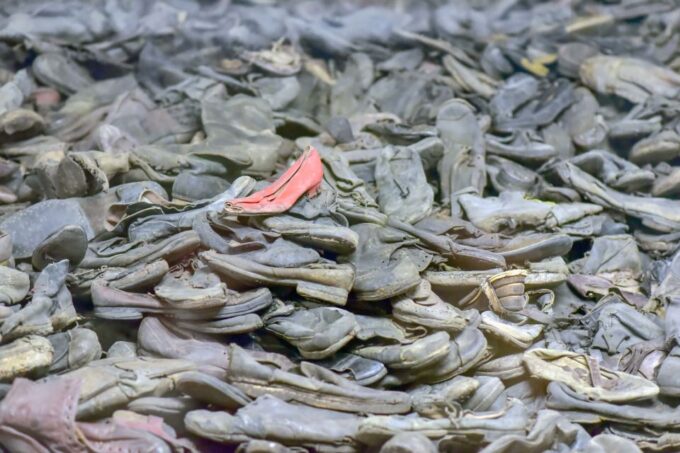 From Krakow: Auschwitz-Birkenau Full-Day Guided Tour - Tour Duration and Cancellation