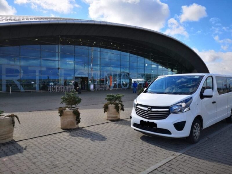 From Krakow Balice Airport: Private Transfer to Brno - Reliable Transport Service