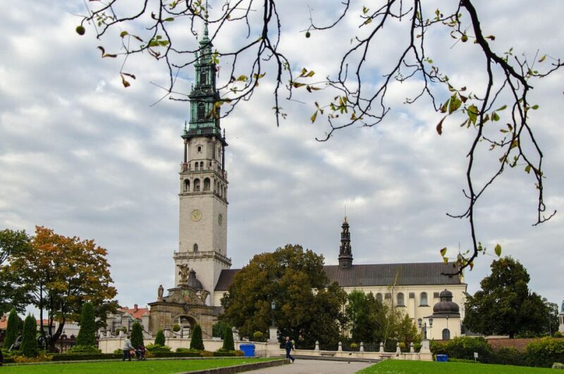 From Krakow: Czestochowa, Black Madonna and Lagiewniki Tour - Highlights and Experiences