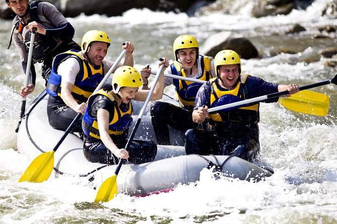 Kragow Raft From Krakow: Dunajec Pontoon Rafting Trip | Power Traveller