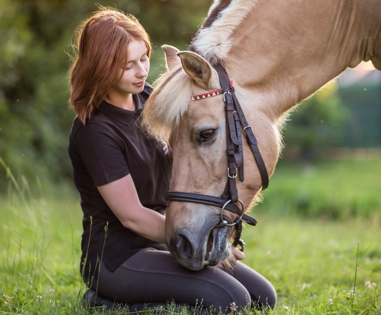 From Krakow: Half-Day Horse Riding by the Lake - Location and Experience