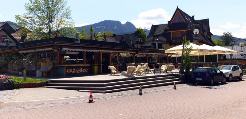 From Krakow: Slovakia Treetop Walk and Zakopane Tour - Pickup and Language