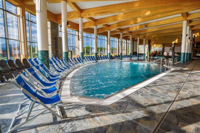From Kraków: Tatra Mountans Ski Trip and Thermal Baths Visit - What to Bring