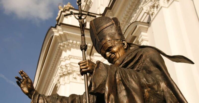 From Krakow: Wadowice and Kalwaria Zebrzydowska Tour - Key Details of the Tour