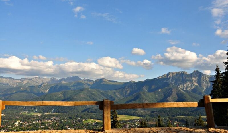 From Krakow: Zakopane Day Tour With Tasting & Funicular Ride - Scenic Drive and Relaxation