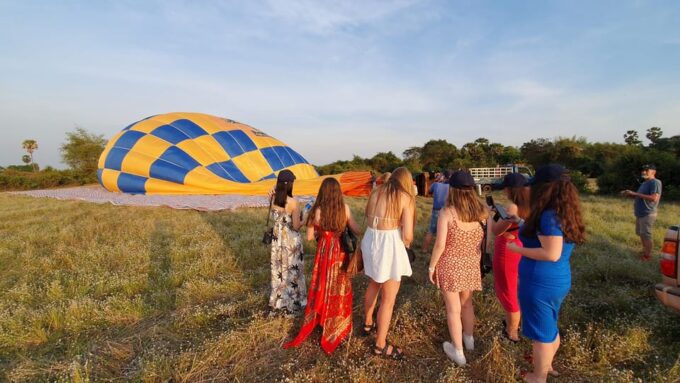 From Krong Siem Reap: Angkor Hot Air Balloon Ride W/ Pickup - Important Information