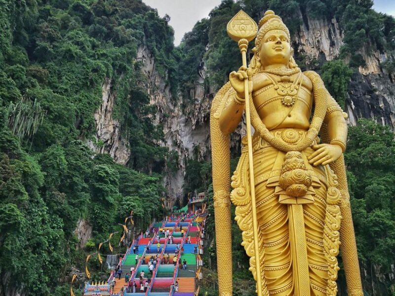 From Kuala Lumpur: Colmar Tropicale and Batu Caves Day Trip - Key Points