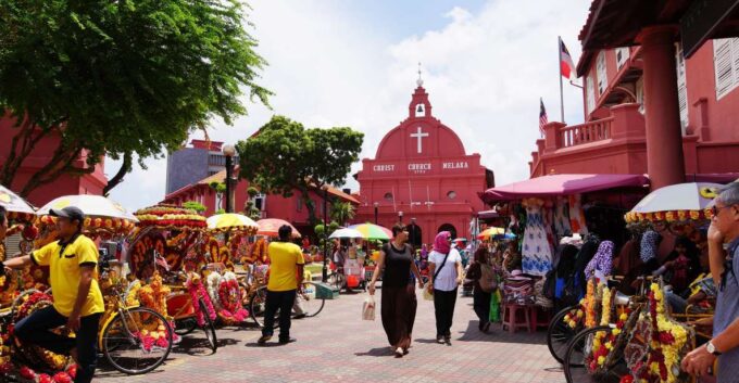 From Kuala Lumpur: Full-Day Historical Tour of Malacca - Discover Jonker Street and A Famosa