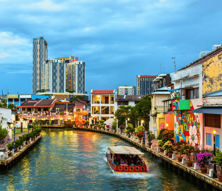 From Kuala Lumpur: Malacca Highlights Tour With Blue Lagoon - Key Points