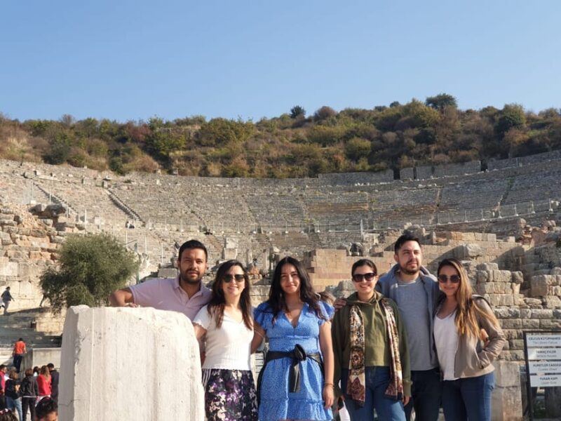From Kusadasi: Guided Ephesus Tour With Ciber Ephesus Museum - Tour Experience
