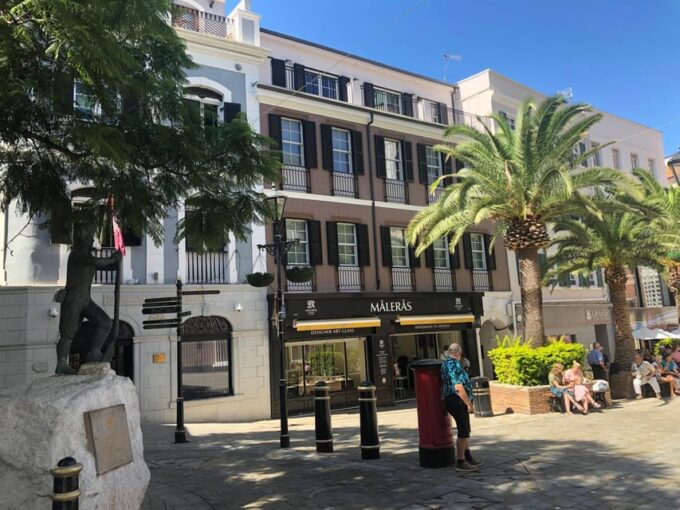 From La Cala/Marbella/Estepona: Gibraltour Tour With Monkey Rock and Shopping - Tax-Free Shopping in Gibraltar