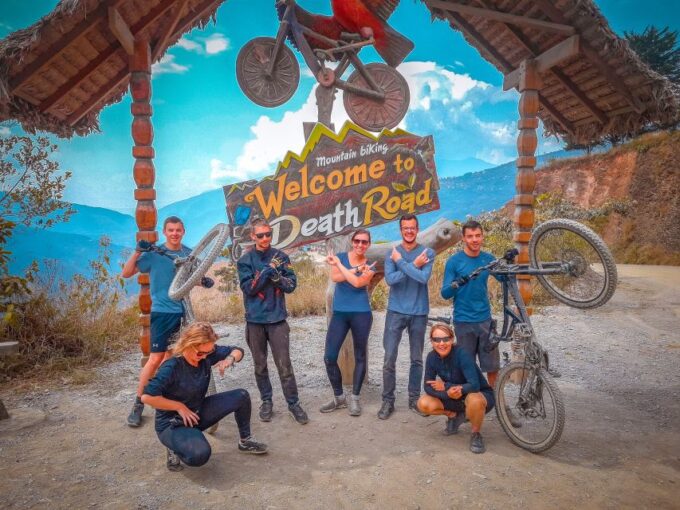 From La Paz: 3-Day Biking Tour Death Road & Uyuni Salt Flats - Booking Details