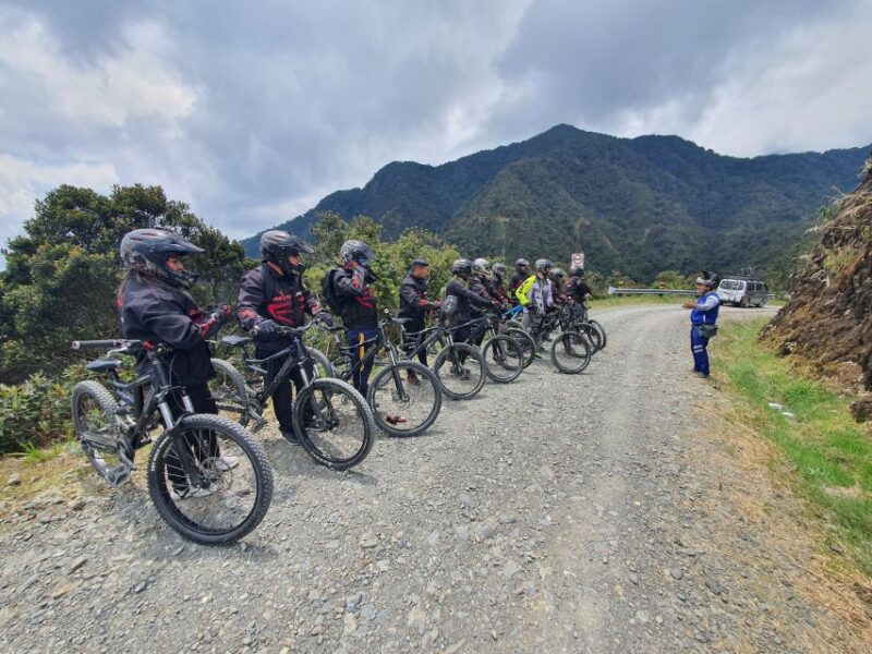 From La Paz: 5-Day Death Road & Uyuni Salt Flats Bike Tour - Inclusions