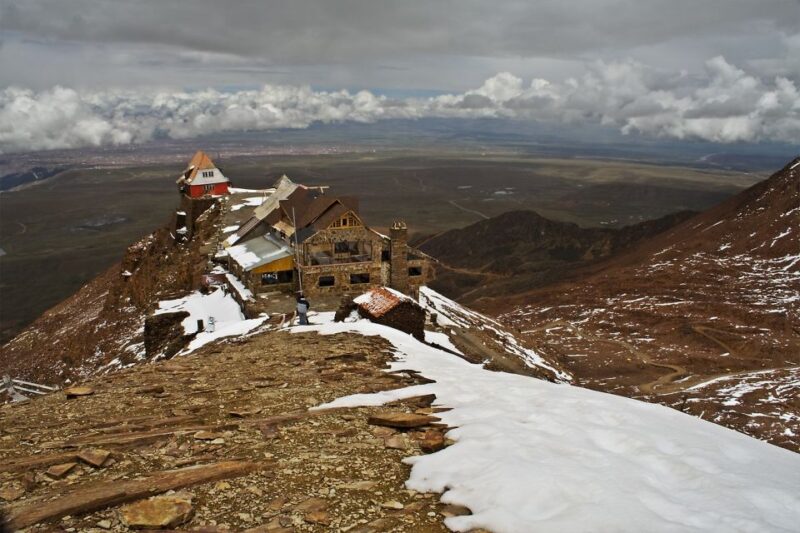 From: La Paz: Chacaltaya Mountain and Moon Valley Day Tour - Chacaltaya Mountain