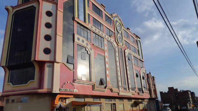 From La Paz: El Alto and Cholets Guided Day Trip - Frequently Asked Questions
