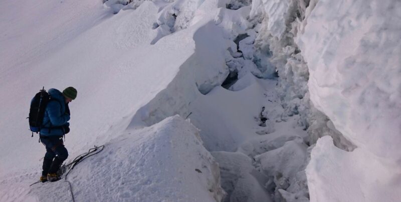 From La Paz: Huayna Potosí 2-Day Climbing Trip - Participant Guidelines and Restrictions