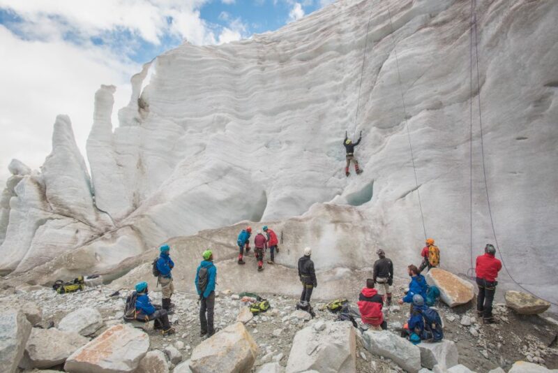 From La Paz: Huayna Potosí Mountain 3-Day Ice-Climbing Trip - Itinerary Details
