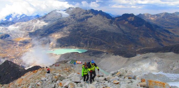 From La Paz: Huayna Potosí Mountain 3-Day Ice-Climbing Trip - Important Information