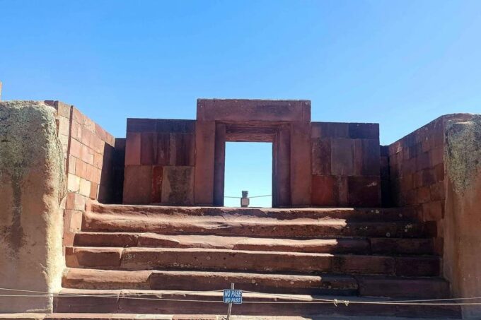 From La Paz: Shared Guided Tour of the Tiwanaku Ruins - Ancient Artifacts