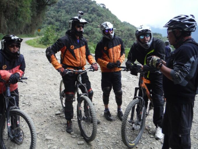 From La Paz: The Worlds Most Dangerous Road Biking Tour - Customer Reviews