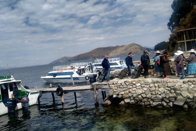 From La Paz: Titicaca Lake & Sun Island by Bus (Round Trip) - Getting There