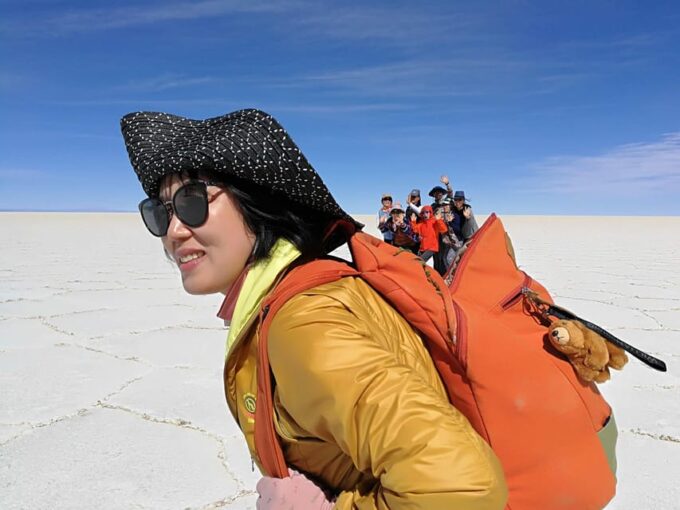 From La Paz: Uyuni Salt Flats Tour 1-Day + Round Trip Bus - Departure and Arrival Times