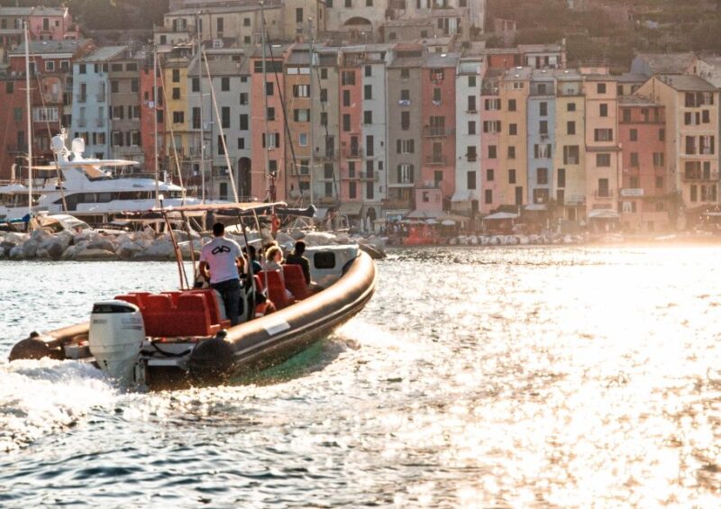From La Spezia: Porto Venere and 3 Islands Sunset Boat Tour - Sunset Experience