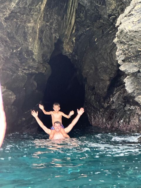 From La Spezia to Portovenere and the 5 Terre on the Pink Boat! - Group Size and Languages