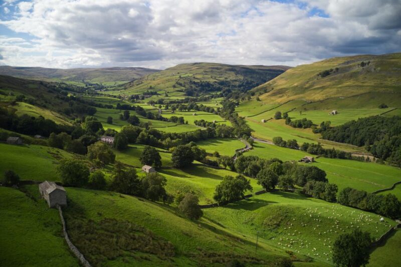 From Lake District: Full-Day Yorkshire Dales Tour - Highlights