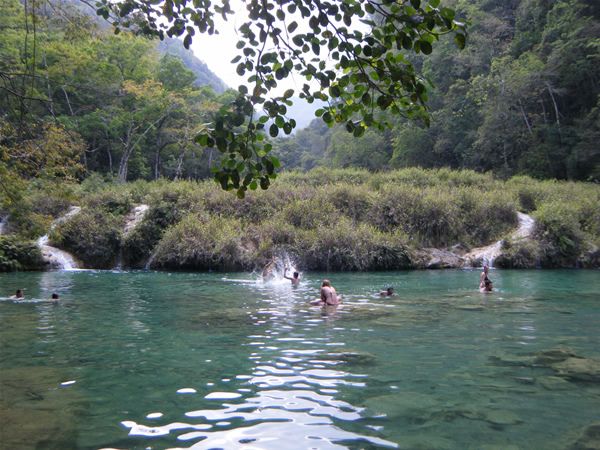 From Lanquin: Semuc Champey Park and Kanba Cave Guided Tour - Guided Tour Highlights