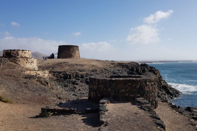 From Lanzarote: Day Trip to Fuerteventura and Corralejo - Returning to Lanzarote