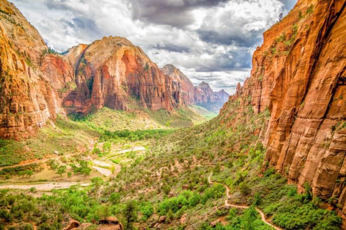 From Las Vegas: 7-Day Utah and Arizona National Parks Tour - Transportation Options