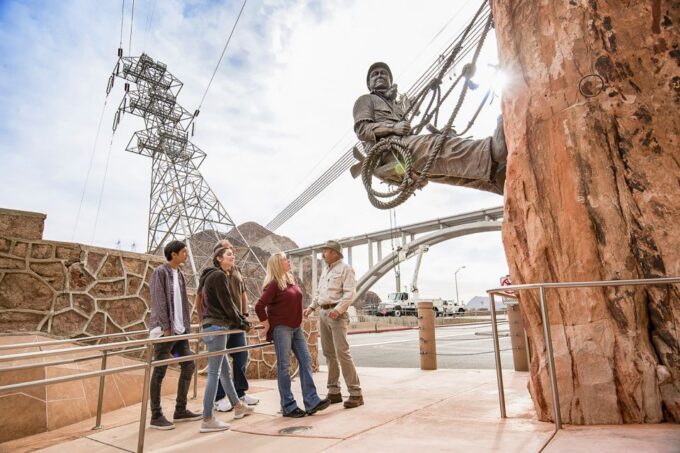 From Las Vegas: Hoover Dam Half-Day Tour - Exploring Hoover Dam