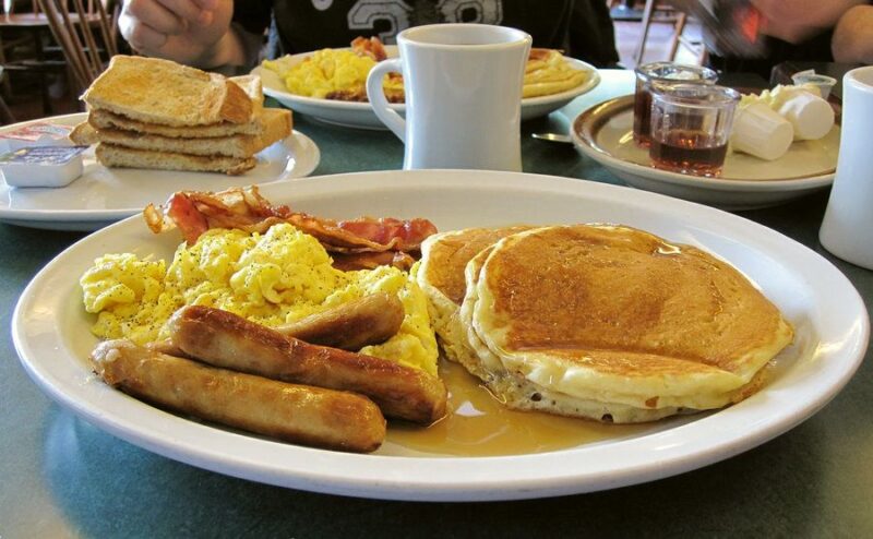 From Las Vegas: Maverick Ranch Breakfast and Horseback Ride - Scenic Trail Views
