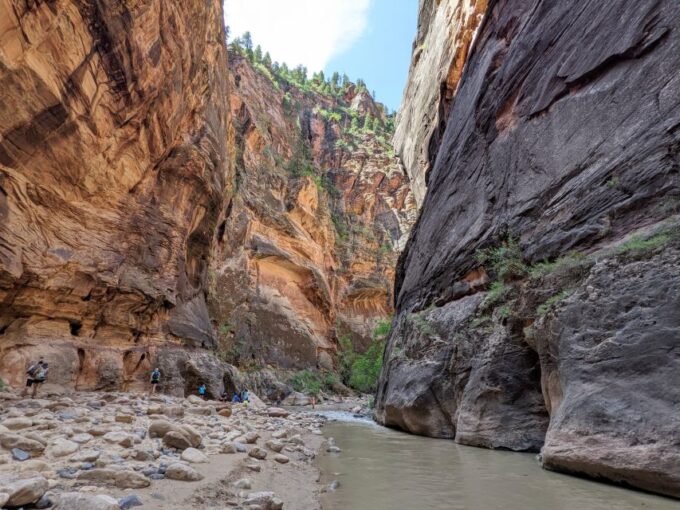 From Las Vegas: Zion National Park Small Group Adventure - Customer Satisfaction and Reviews