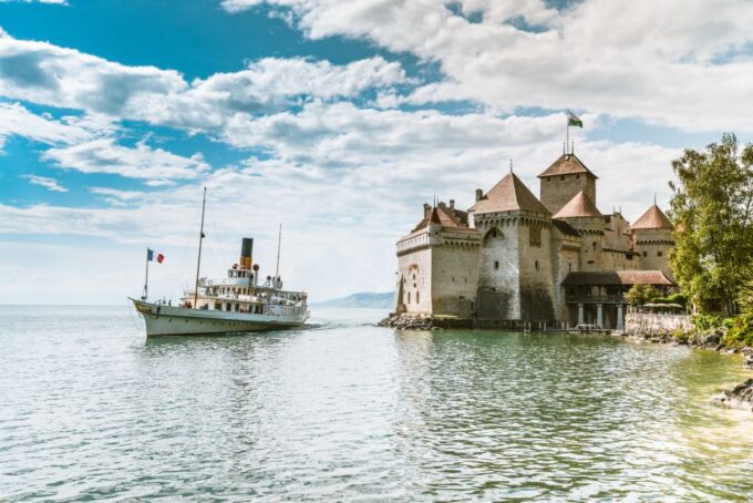 From Lausanne: Swiss Riviera Tour - Lake Cruise on Steam Boat