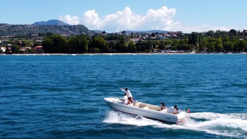 From Lazise: 4 Hours Boat Tour Cruise on Lake Garda - Included Amenities