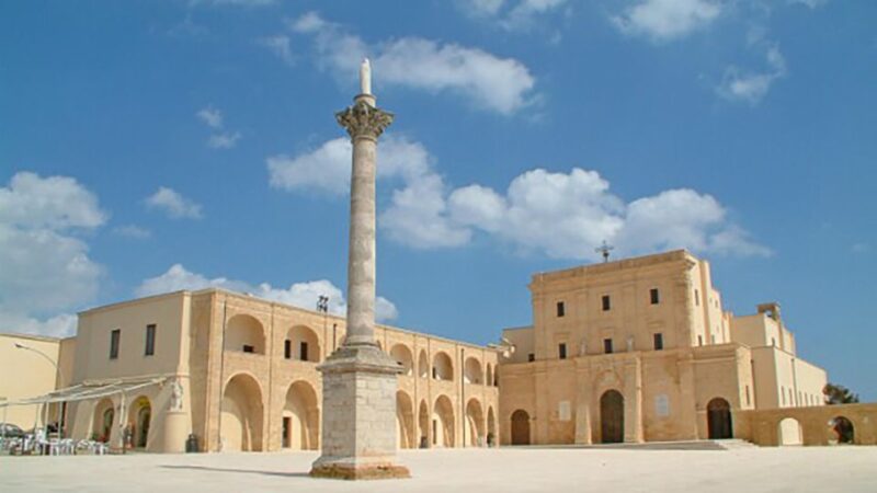 From Lecce: Full-Day Salento Tour With Professional Guide - Exploring Otranto