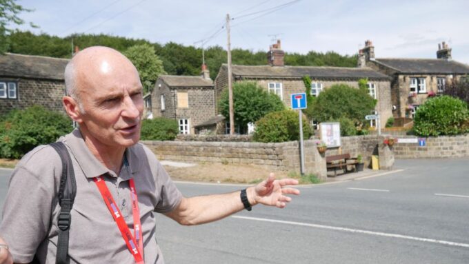 From Leeds: Yorkshire Dales Emmerdale Locations Bus Tour - Recap