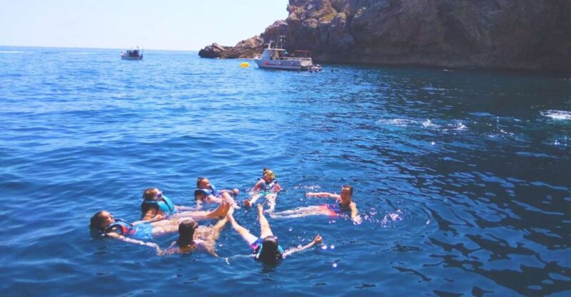 From L'Estartit: Snorkeling Excursion at the Natural Park - Group Size and Instruction