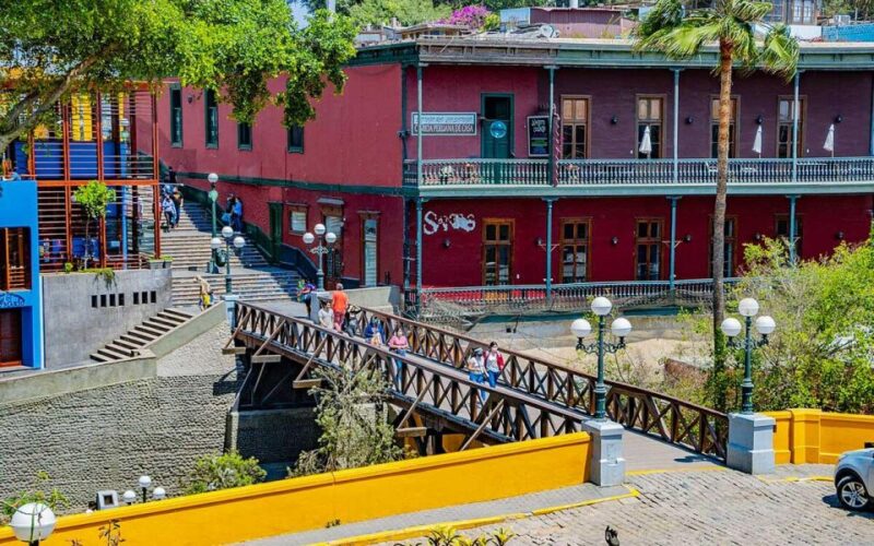 From Lima: Classic City Tour + Barranco - Culinary Experience
