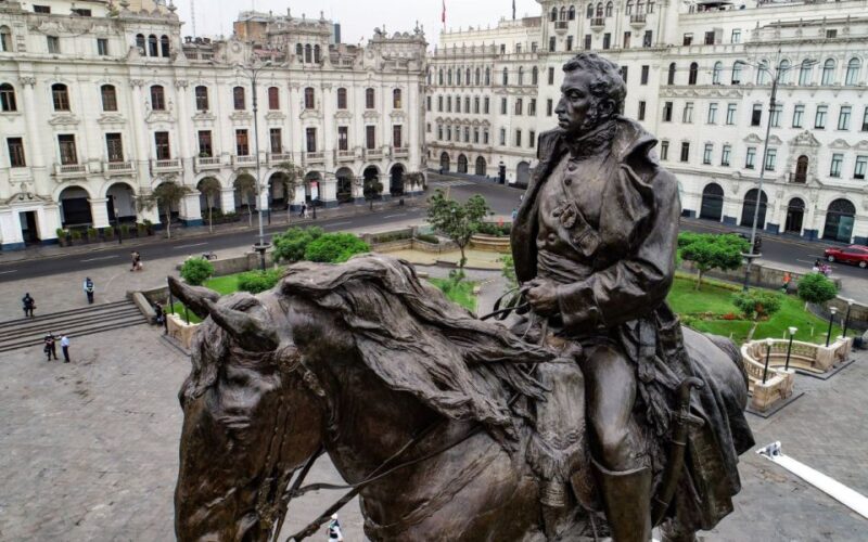 From Lima: Colonial City Tour & Catacombs Museum - Key Points