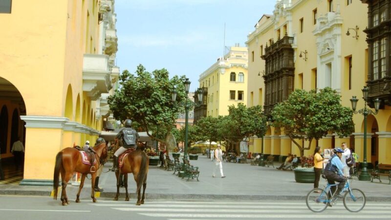 From Lima || Colonial Lima and Chinatown Tour || - Meeting Point