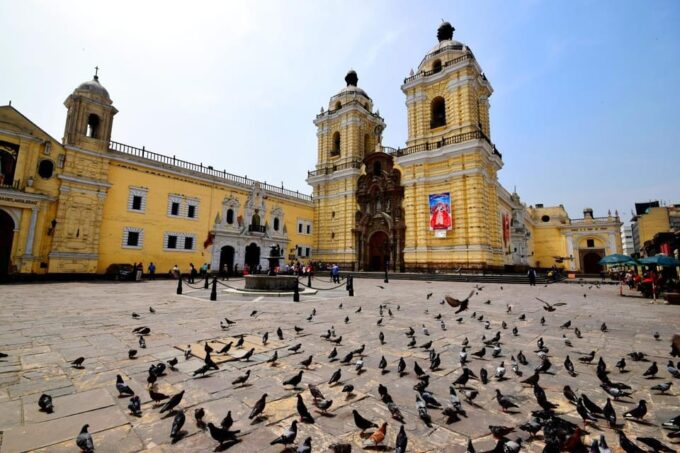 From Lima: Fantastic Peru 5 Days 4 Nights - Airport Transfer