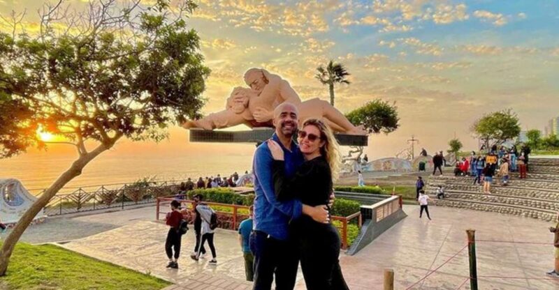 From Lima: Modern and Bohemian Miraflores & Barranco Tour - Key Points