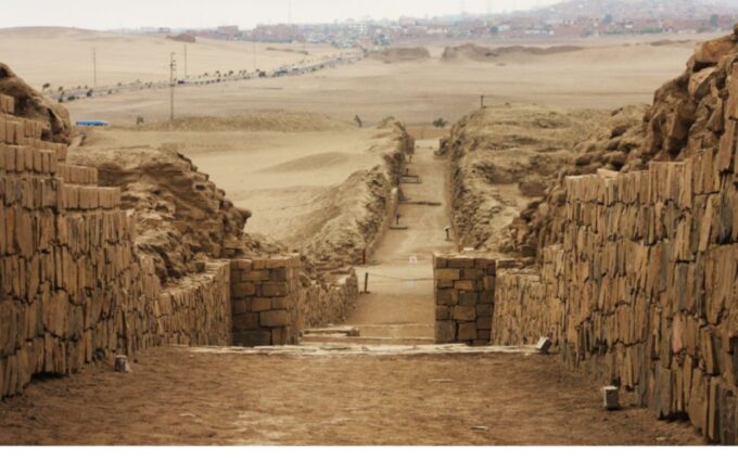 From Lima: Pachacamac Inka Pyramids & The Larco Museum Tour - Highlights of the Tour