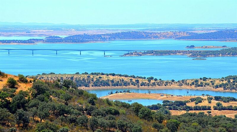 From Lisbon: Évora and Monsaraz Day Tour With Wine Tasting - Inclusions